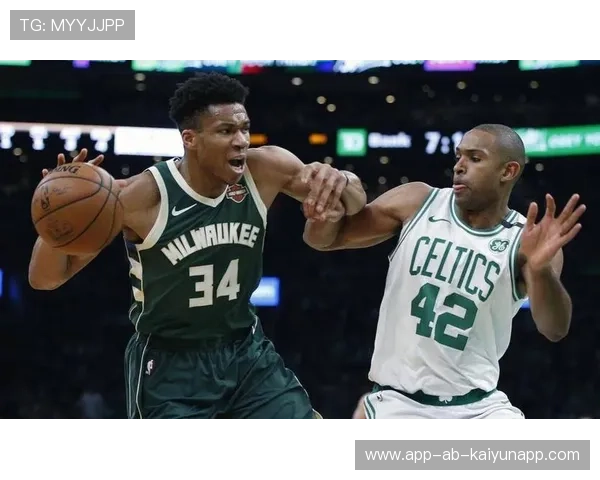 雄鹿进攻端依赖双核角色球员需站出来，雄鹿队真正核心