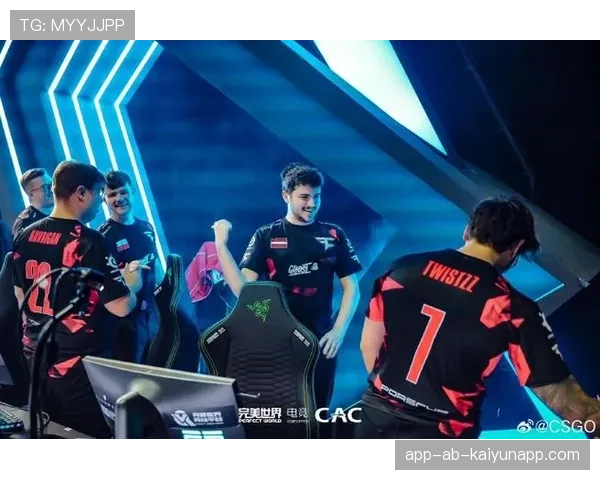 FaZe让一追二经典重演